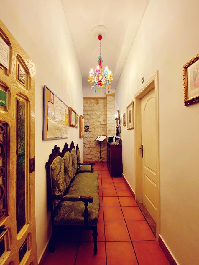 Pension Antonio Guesthouse Alicante Buitenkant foto